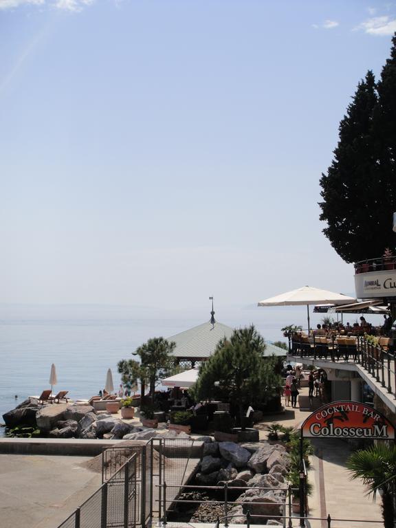 Apartment Kamelija Opatija Exterior foto